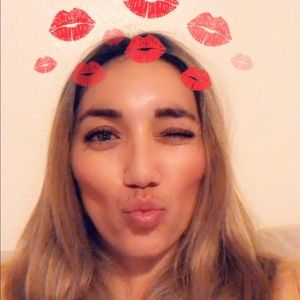 Meet your Posher, Tanya